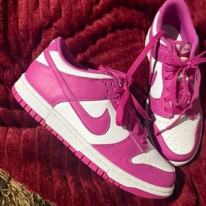 Nike Women's Fuchsia and White Sneakers